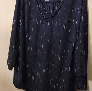 Maurices Size 2 (2X) Top